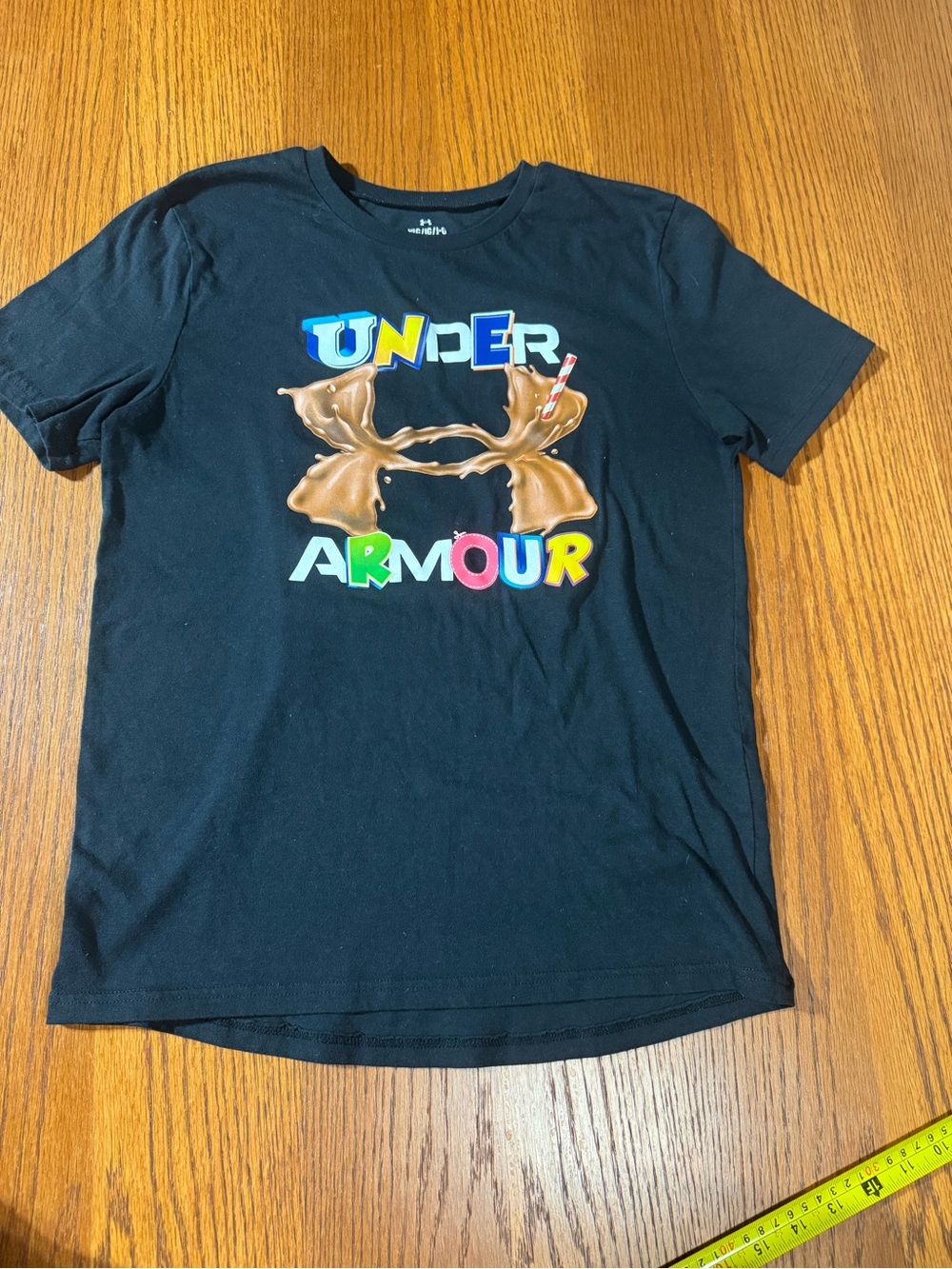 Under Armour YLG Black Graphic Tee Chocolate Milk Splash Youth Large